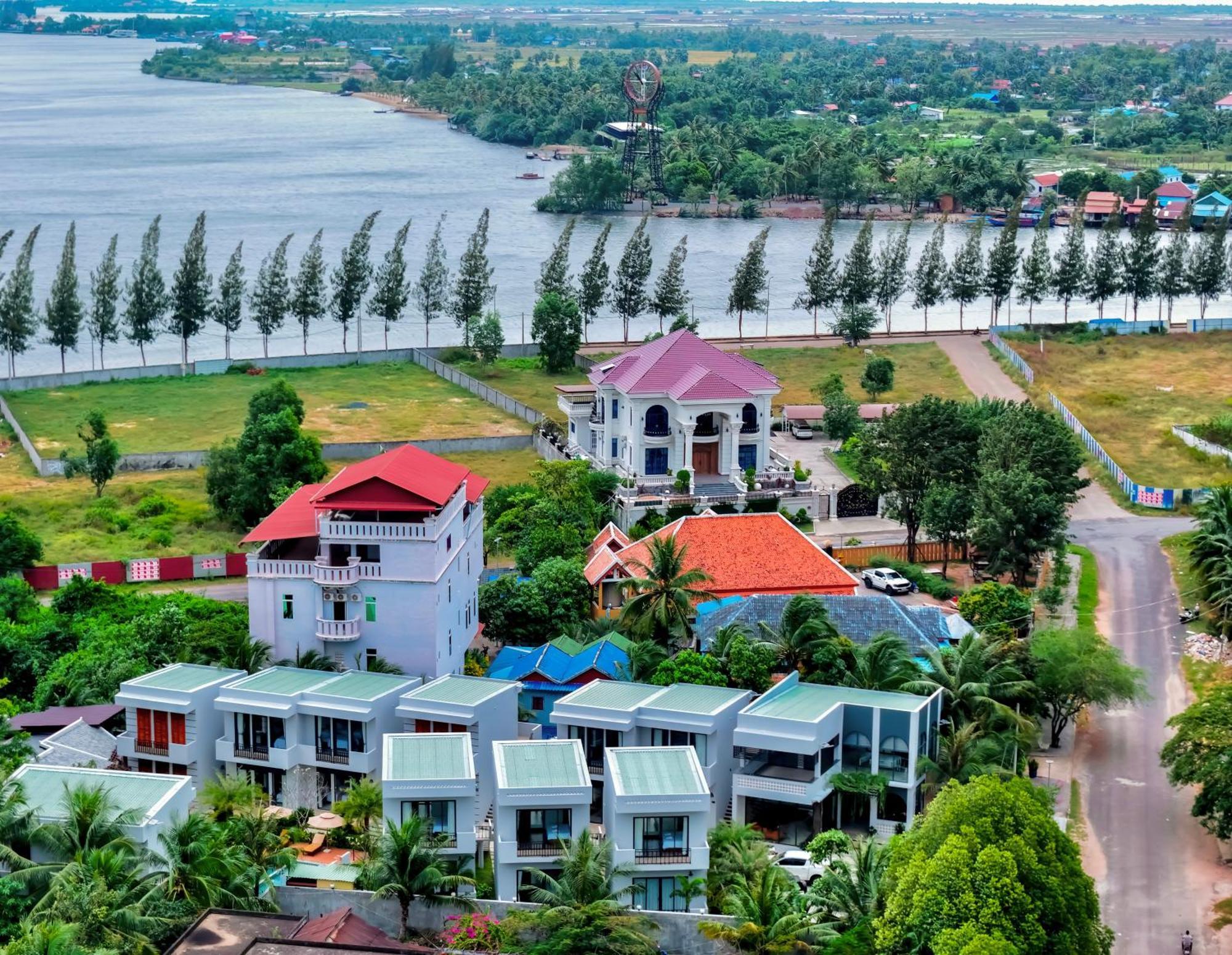 Hotel The R&B Boutique Kampot Esterno foto