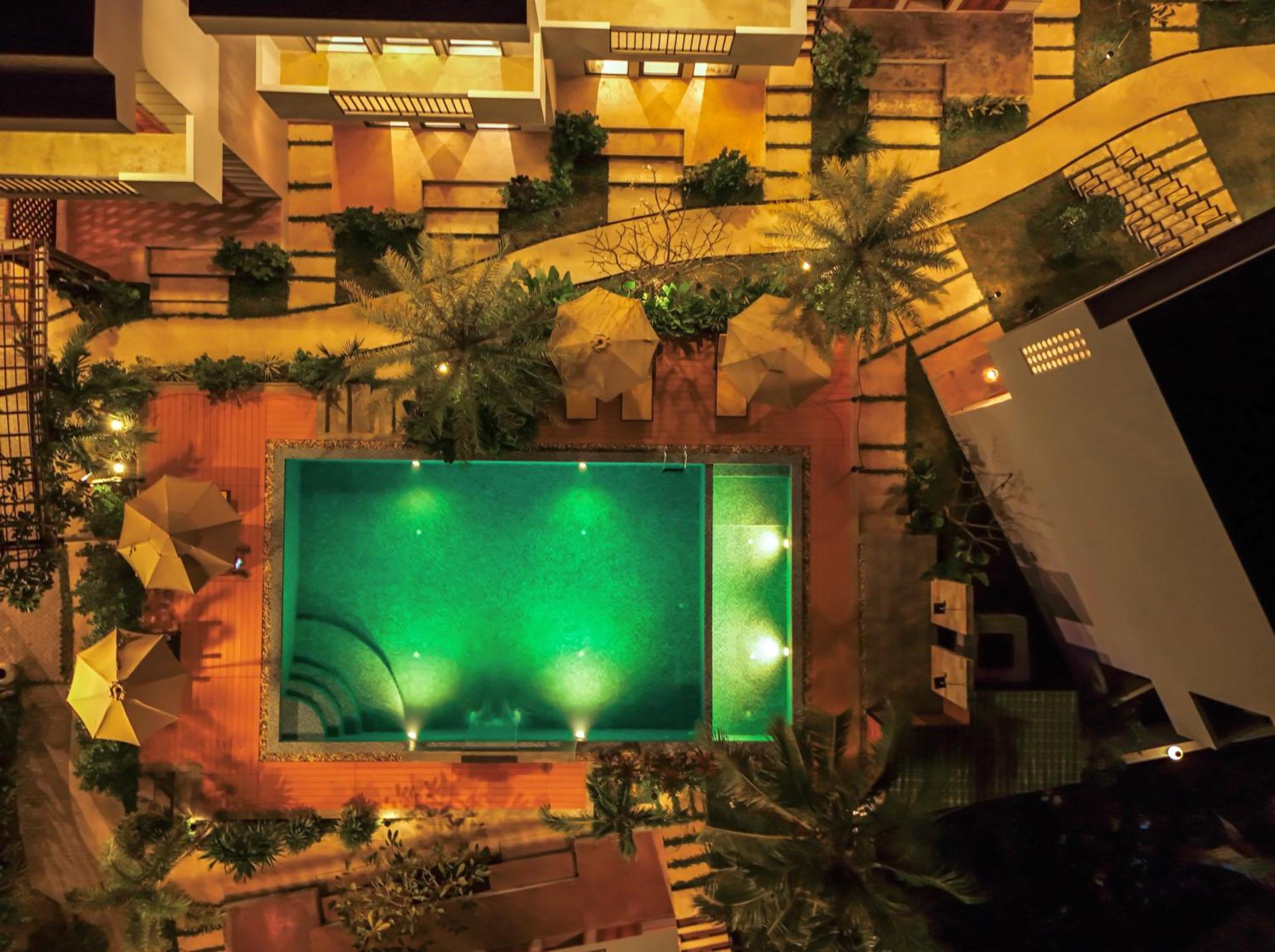 Hotel The R&B Boutique Kampot Esterno foto